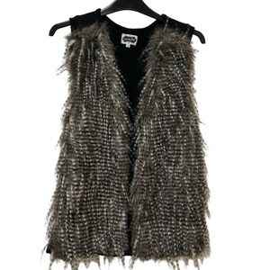 Mud Pie Faux Feather/Fur Knit Vest Women’s Size Small